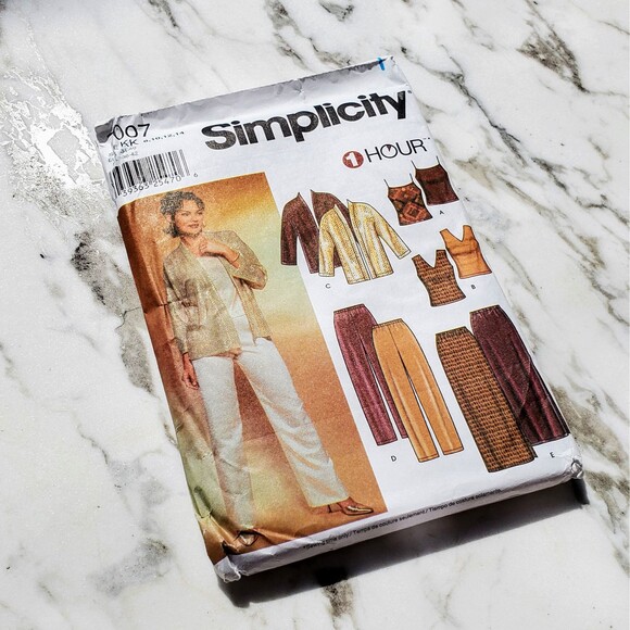 Easy 2000s Sewing Pattern - Jacket, Pants, Skirt Knit Tops - Size 8, 10, 12, 14 - Picture 1 of 2